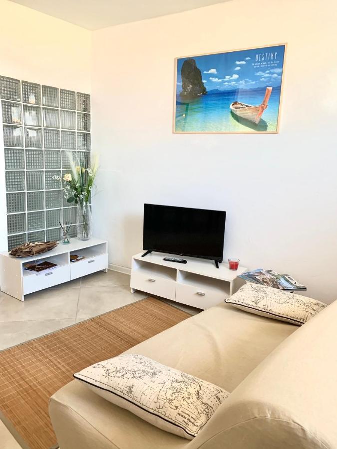 Haut De Villa Entre Mer Et Campagne Hyères Zewnętrze zdjęcie